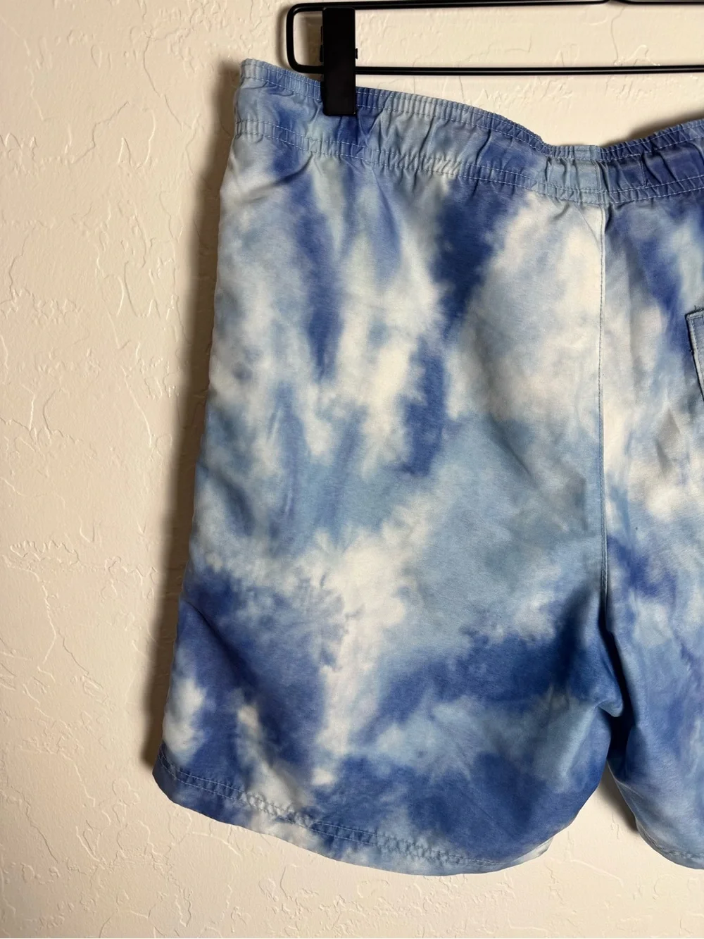 American Eagle Blue White Tie Dye Swim Trunks Mesh Lined Board Shorts